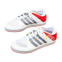 Кроссовки ADIDAS, с логотипом RAVENOL, цвет белый/красный/серый.